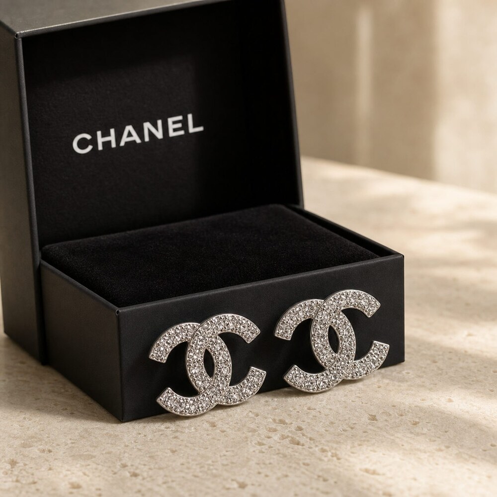 CHANEL Classic Parisian Earrings Style 44 | New with Box - Picture 4 of 9